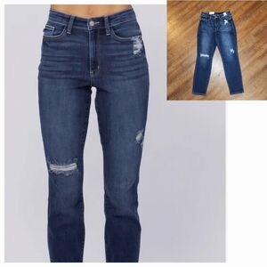 JUDY BLUE Boyfriend Fit High Waist Jeans Less Distressed Dark Wash Size 5 NWT